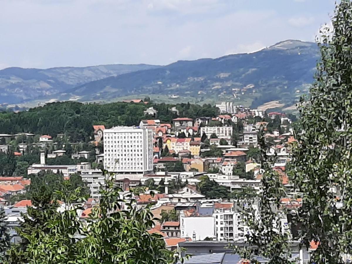סראייבו Guesthouse Hill מראה חיצוני תמונה