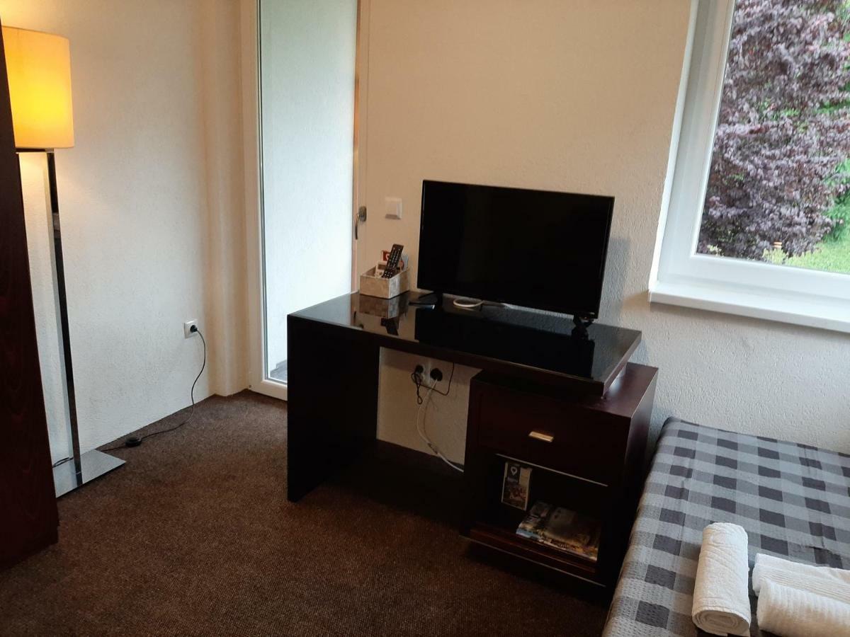 סראייבו Guesthouse Hill מראה חיצוני תמונה