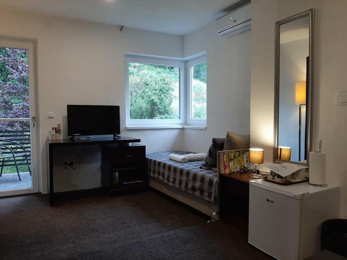 סראייבו Guesthouse Hill מראה חיצוני תמונה
