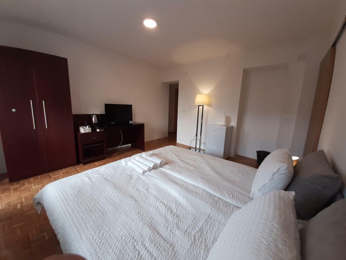 סראייבו Guesthouse Hill מראה חיצוני תמונה